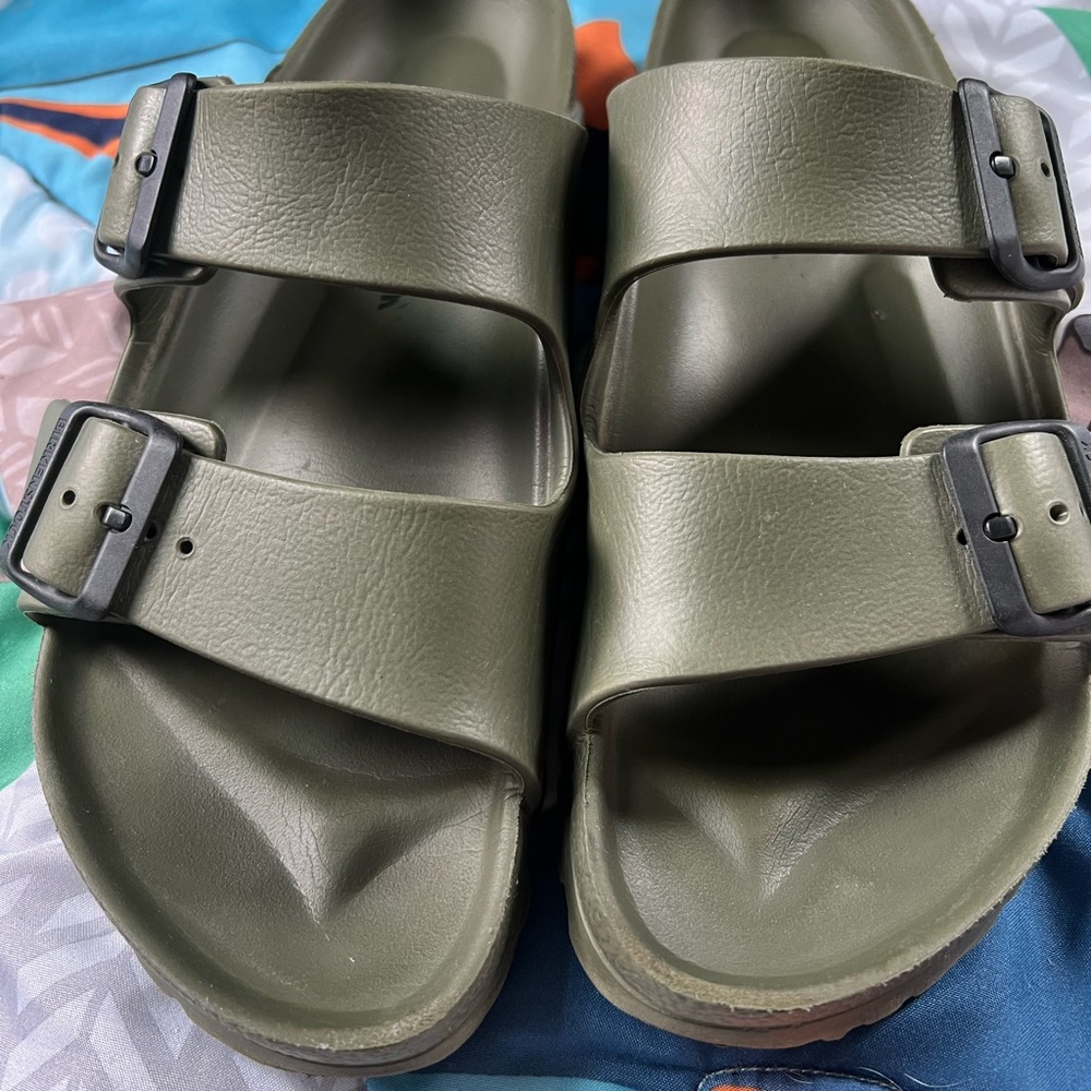 Birkenstocks size 39 (8-8.5 US)